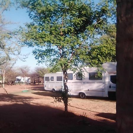Ombo Rest Camp Hotel Okahandja Ngoại thất bức ảnh