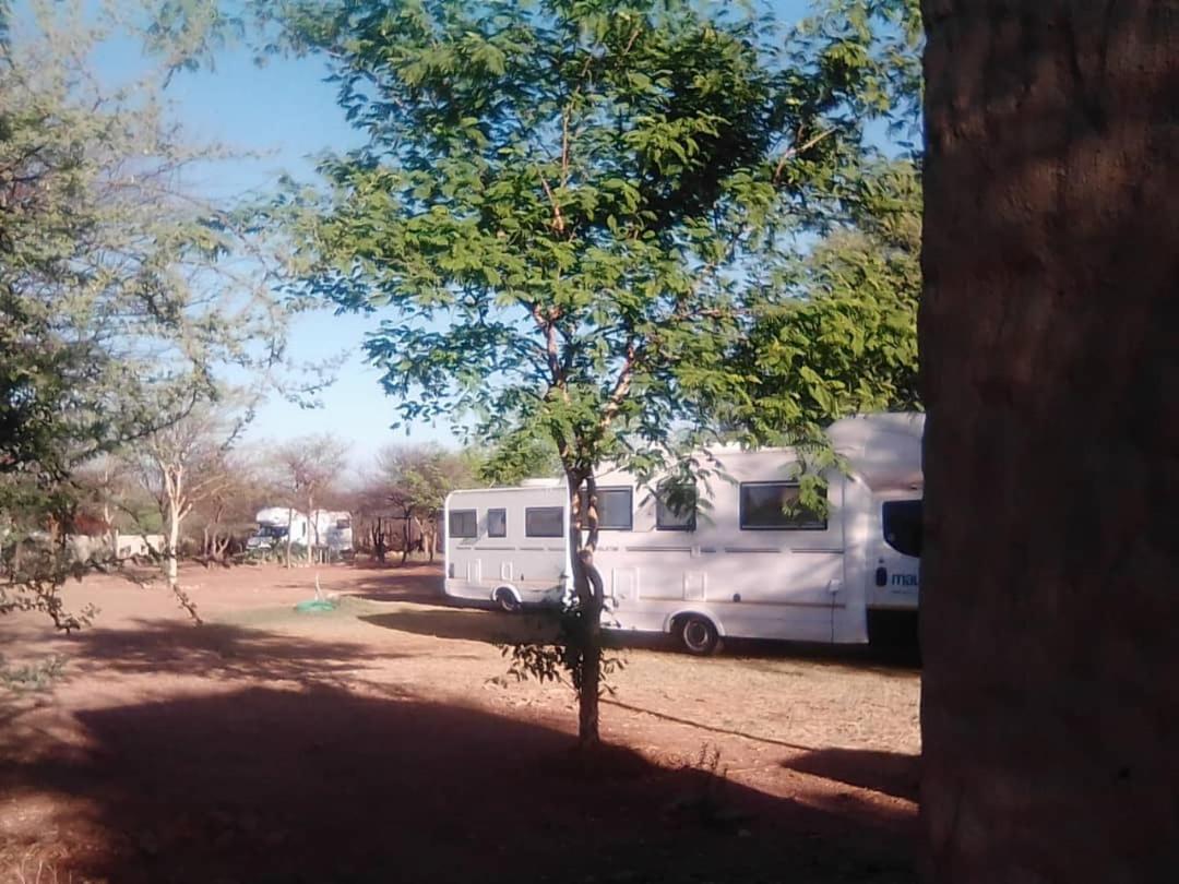 Ombo Rest Camp Hotel Okahandja Ngoại thất bức ảnh