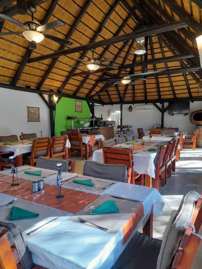 Ombo Rest Camp Hotel Okahandja Ngoại thất bức ảnh