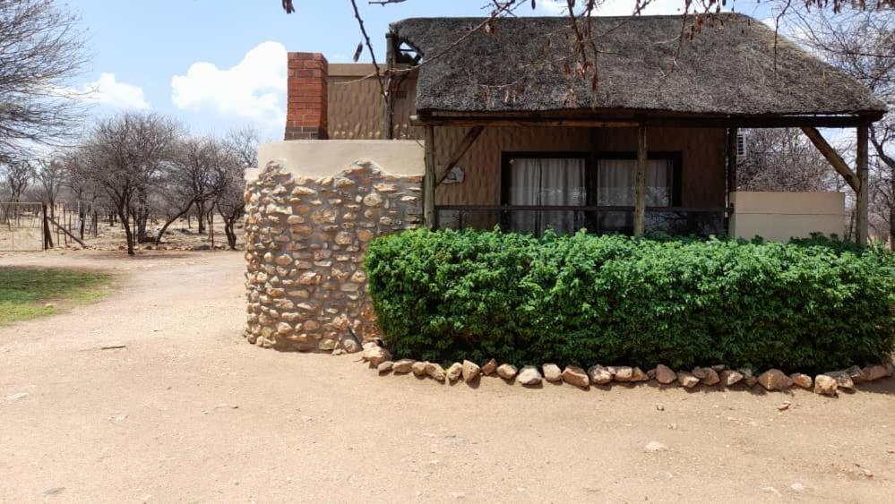 Ombo Rest Camp Hotel Okahandja Ngoại thất bức ảnh