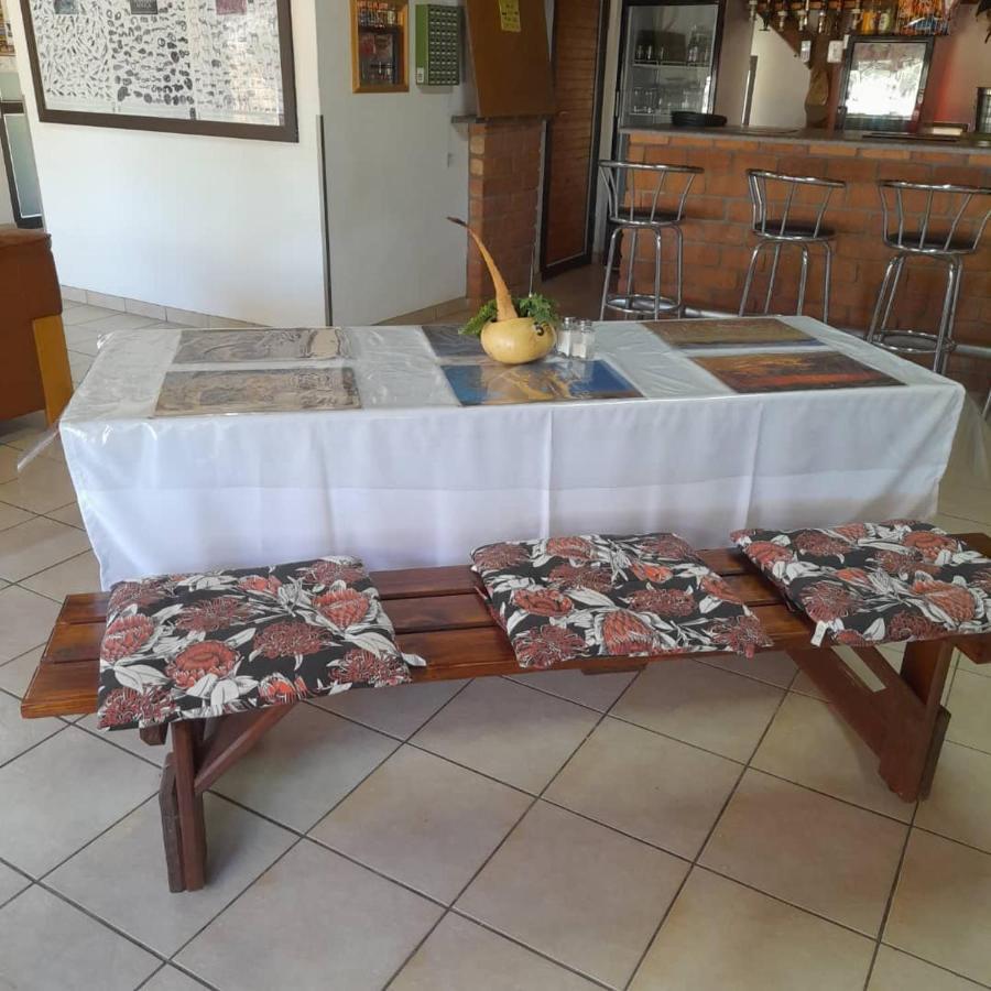 Ombo Rest Camp Hotel Okahandja Ngoại thất bức ảnh