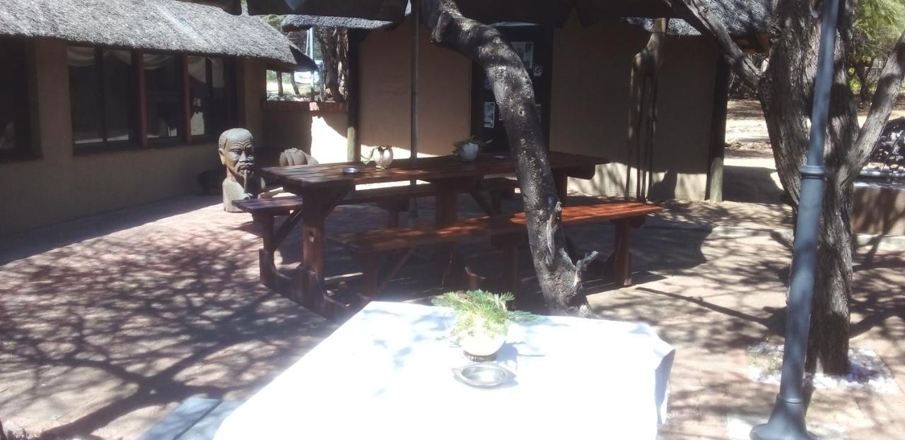 Ombo Rest Camp Hotel Okahandja Ngoại thất bức ảnh